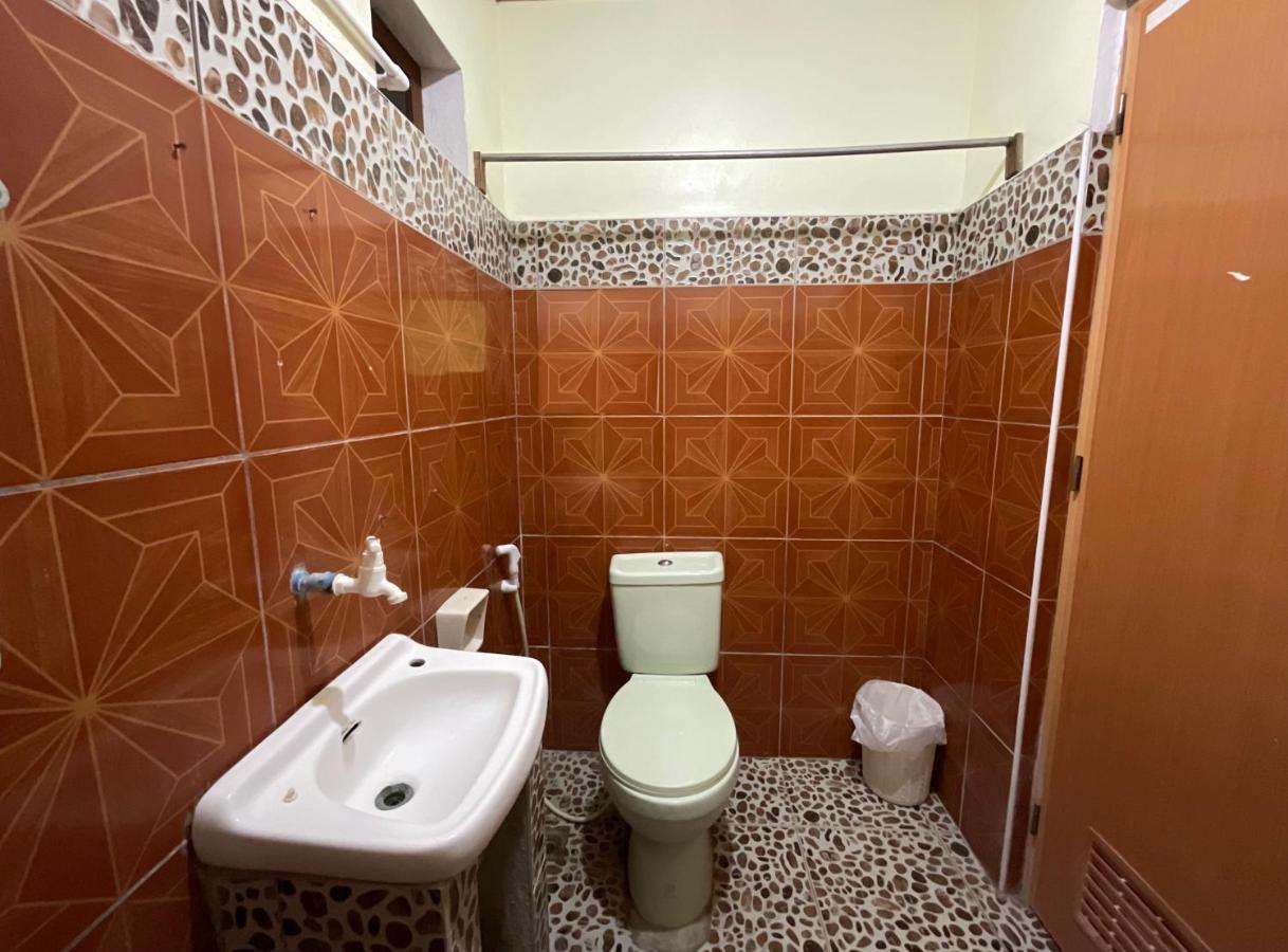 Lisa'S Guesthouse Basdiot Zewnętrze zdjęcie